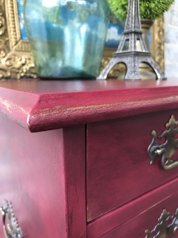 Regal in Red