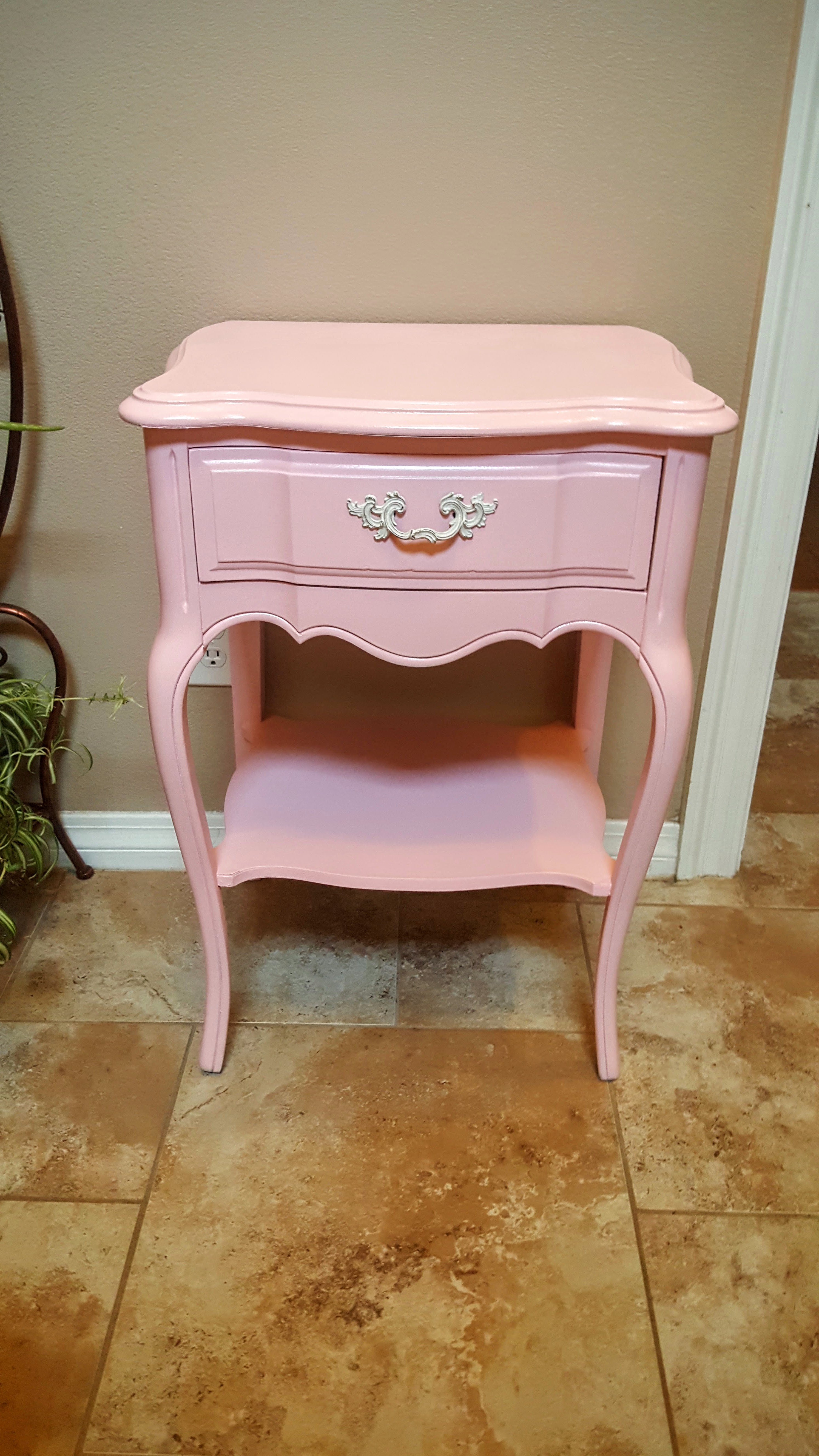 Vintage French Provincial Nightstand for Girl's Room | General Finishes ...