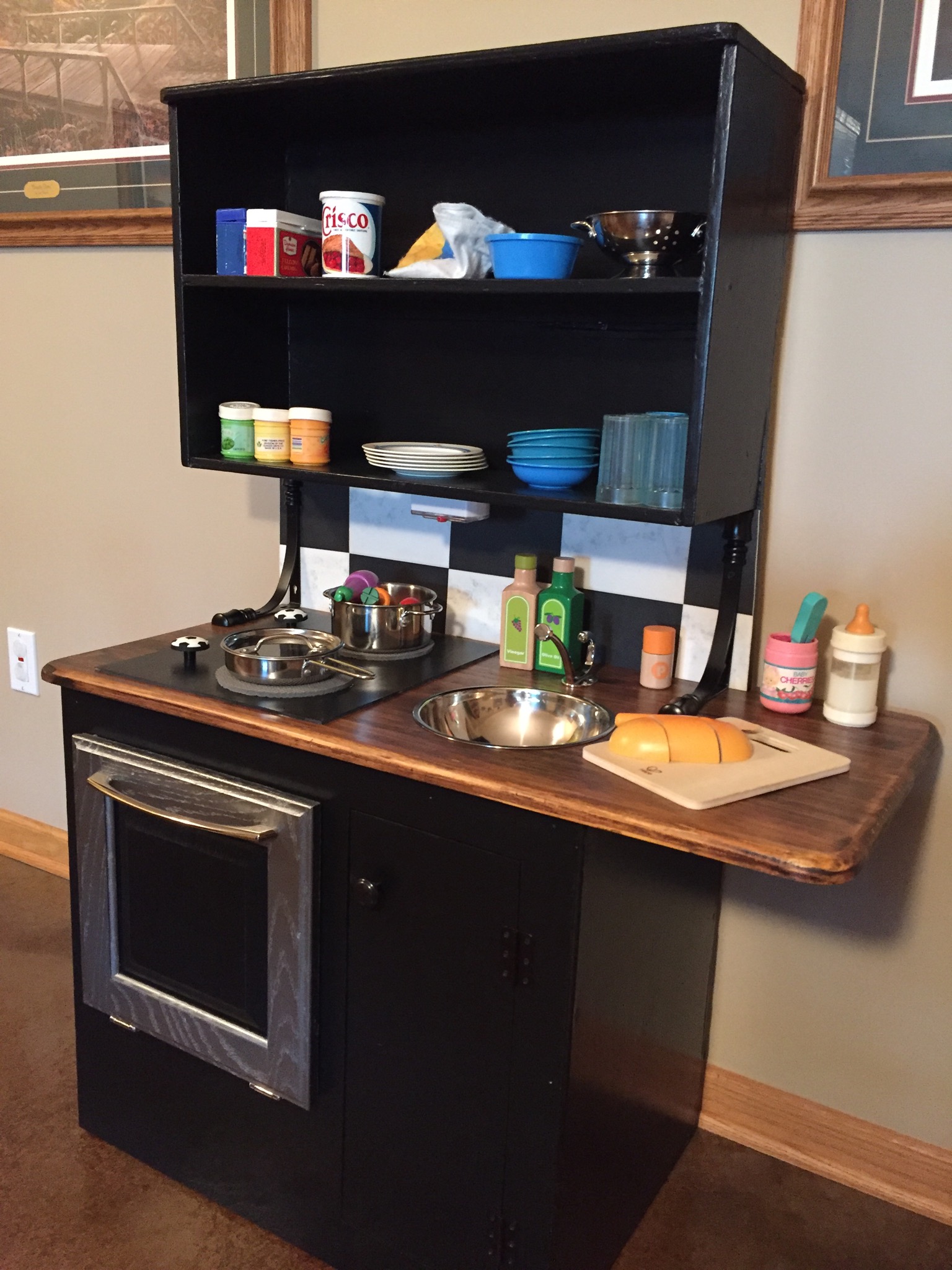 Fun in the Kitchen | General Finishes 2018 Design Challenge