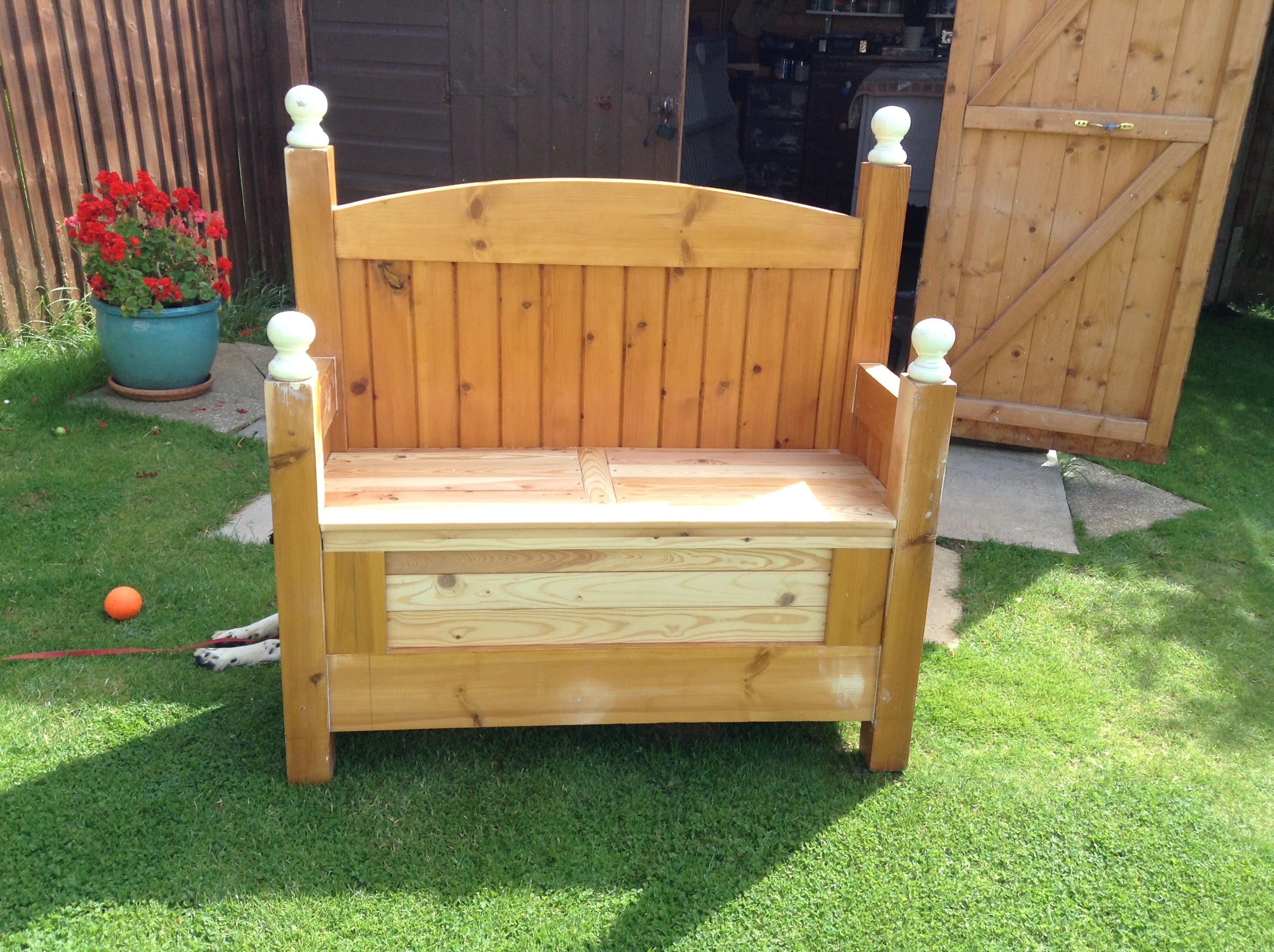 upcycling pine bedroom furniture