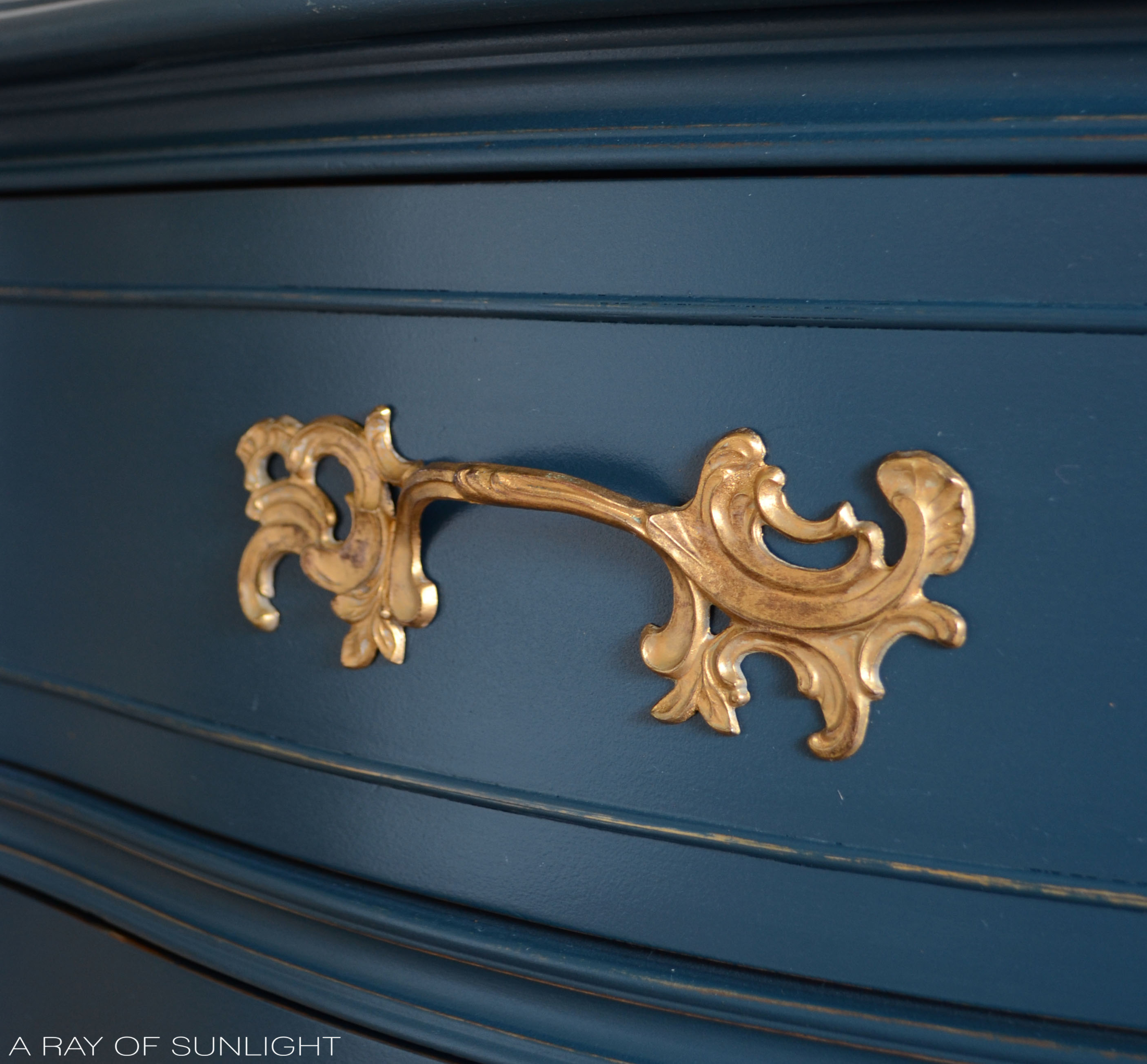 French Provincial With Gold Hardware General Finishes 2018 Design Challenge