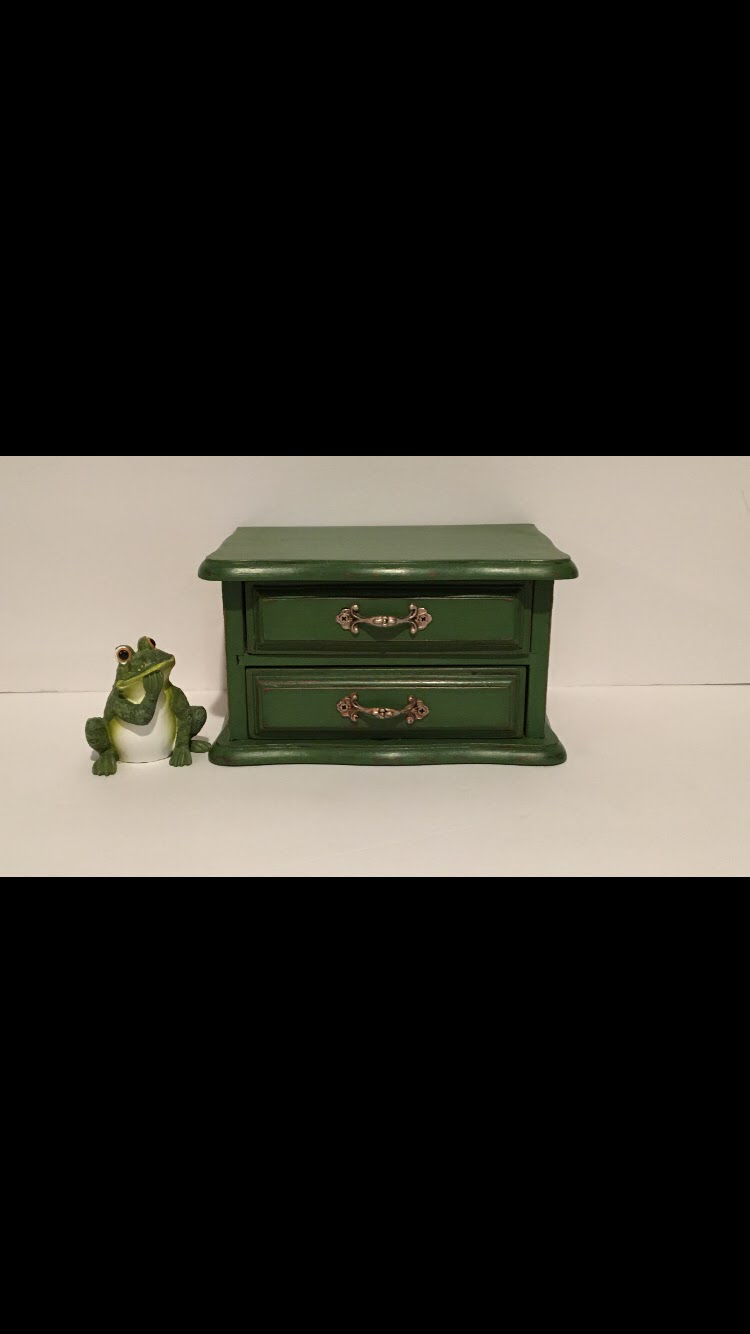Froggie Jewelry Box