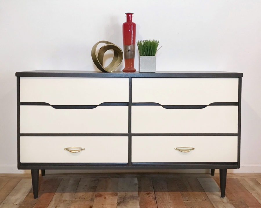 MCM black and White Dresser | General Finishes 2018 Design Challenge