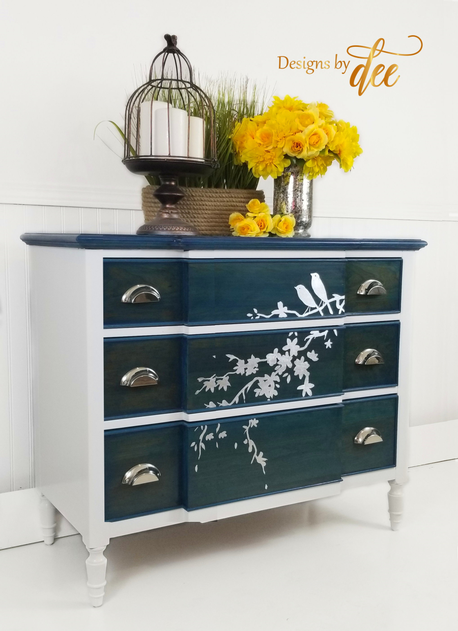 Silver leafed, Blue washed chest