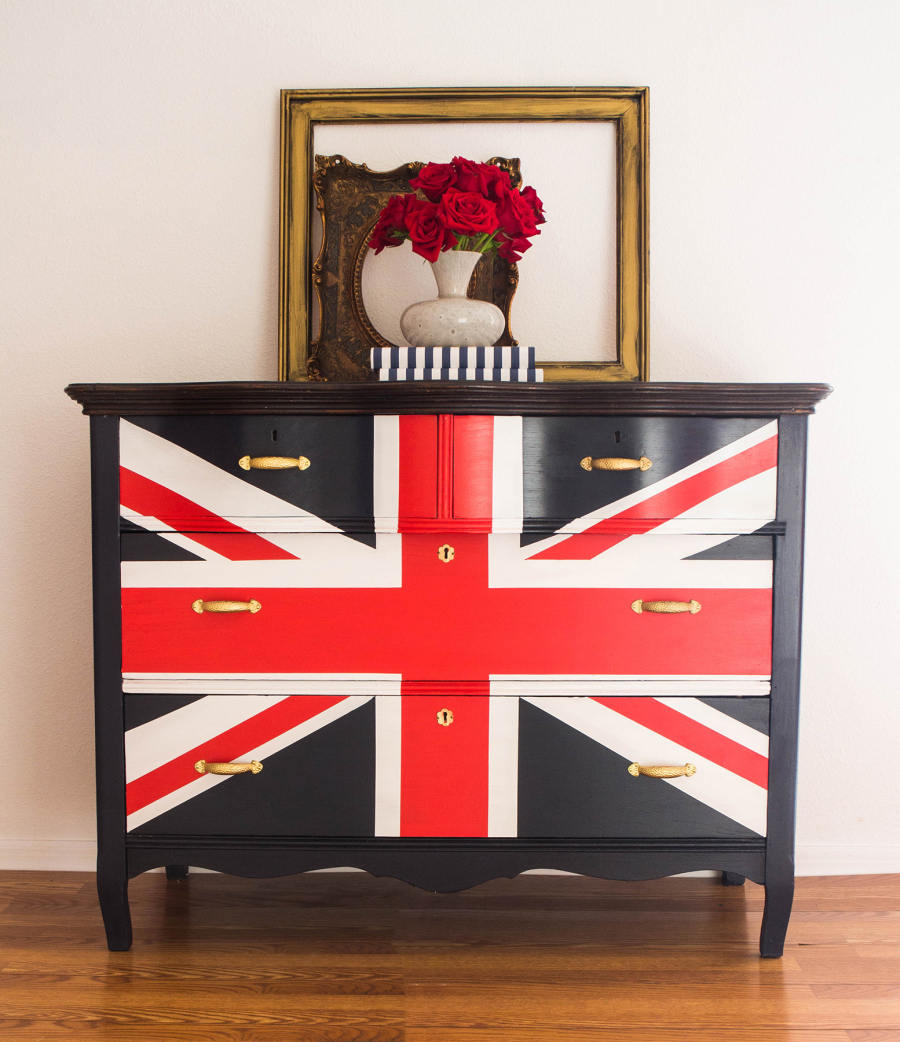 The Union Flag (front view)