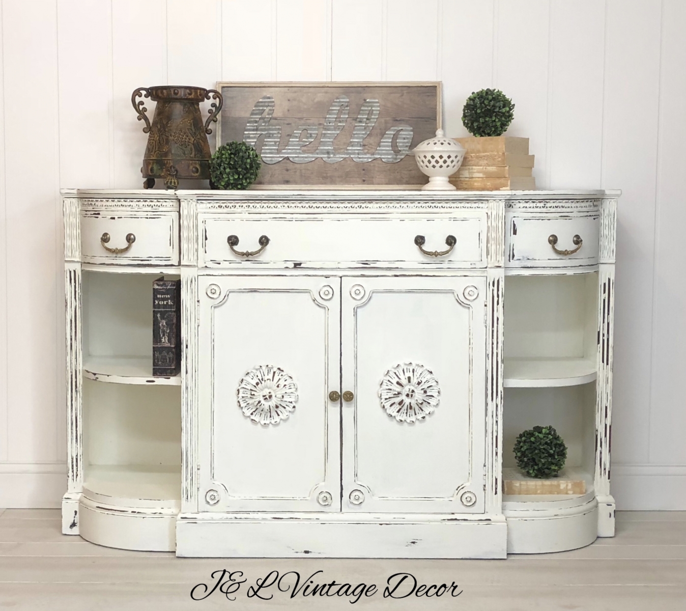 shabby chic buffet table