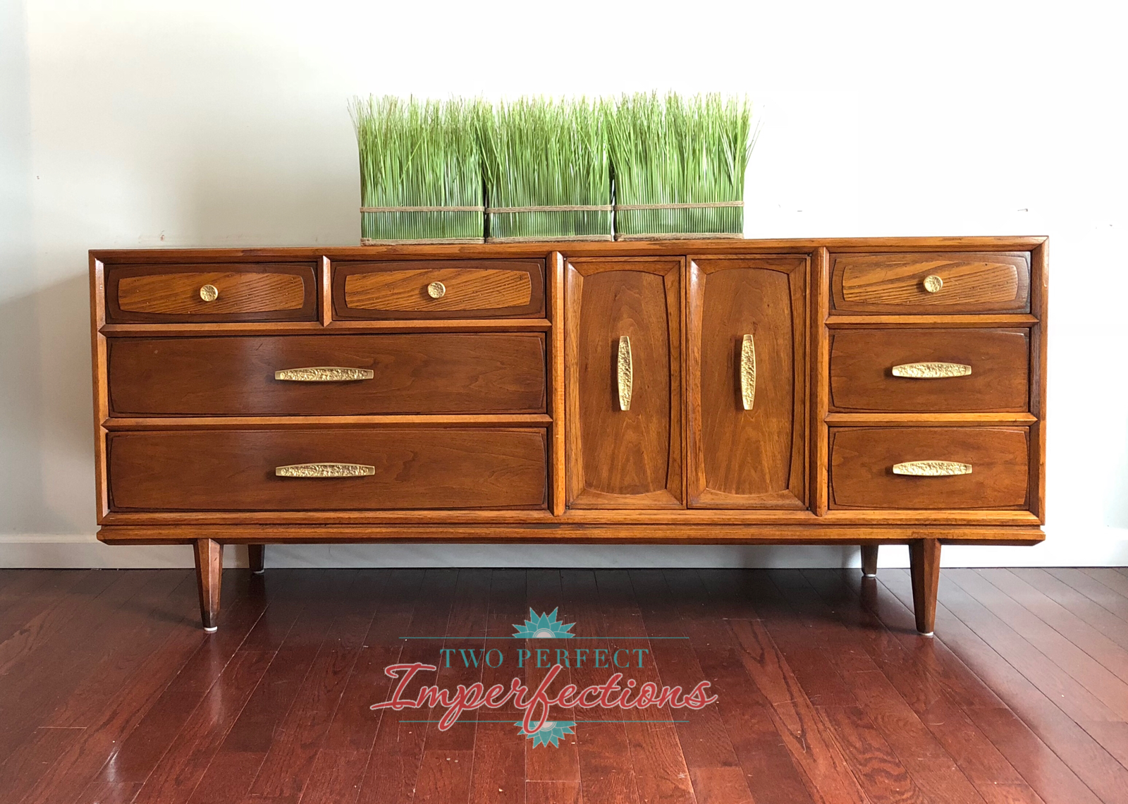 Heritage Drexel Mid Century Modern Credenza From The Perennian Contest Categories