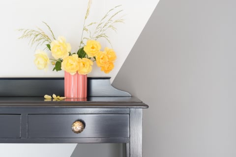 Coastal blue buffet with tropical interior