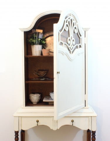 china cabinet 1
