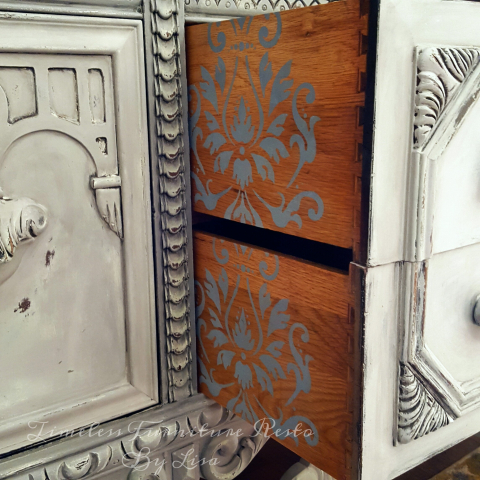 Pop of Pretty over those old drawer sides