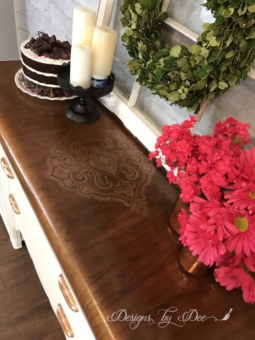 White Art Deco Buffet top